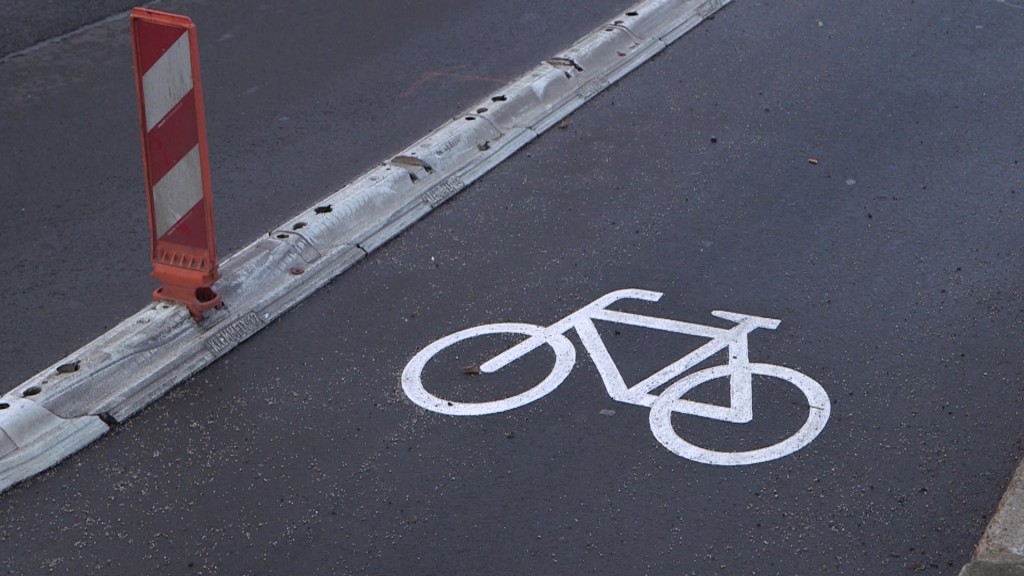 Kennzeichnung eines Fahrradweges