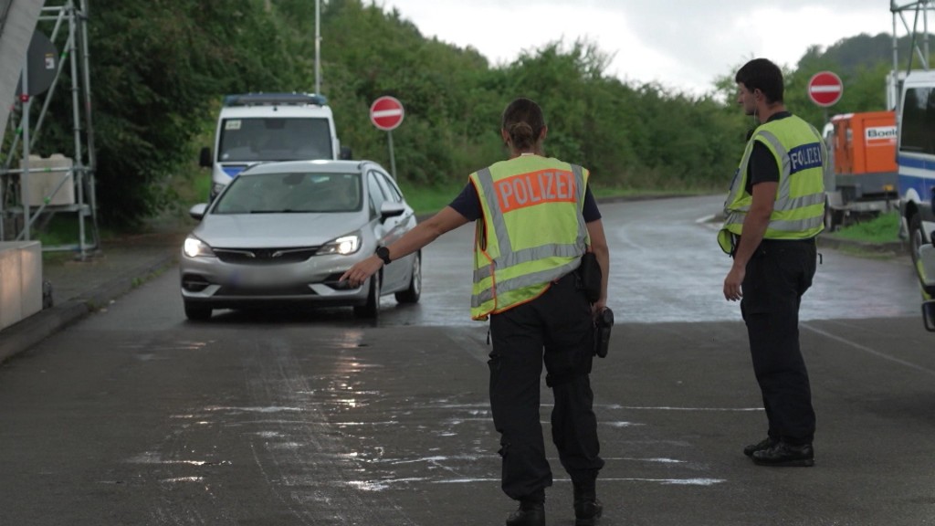 Polizei bei Grenzkontrollen