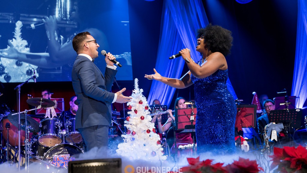 Christmas Classics Tour 2025