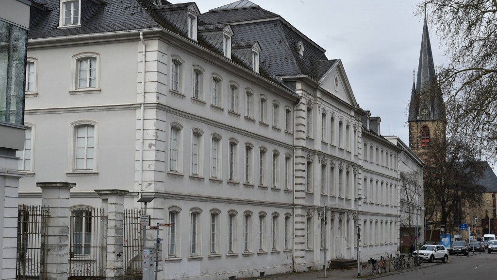 Das Hauptgebäude der Hochschule der Bildenden Künste Saar in Saarbrücken