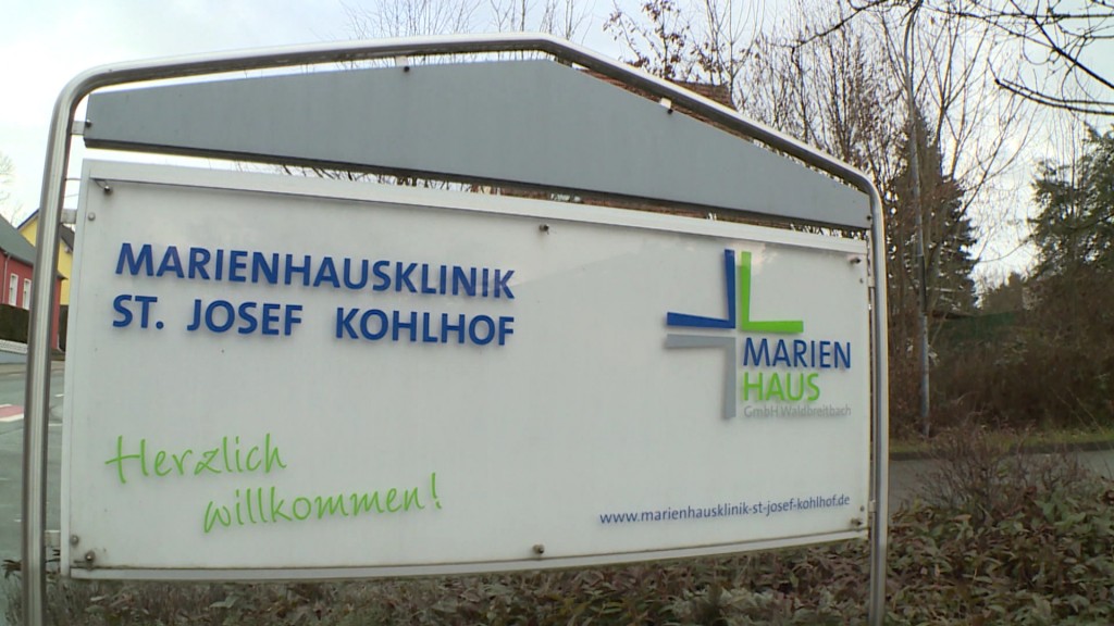 Foto: Schild der Marienhausklinik in Neunkirchen 