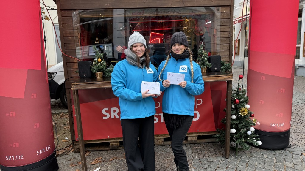 SR 1 POP-UP Studio auf dem Saarbrücker Christkindl-Markt