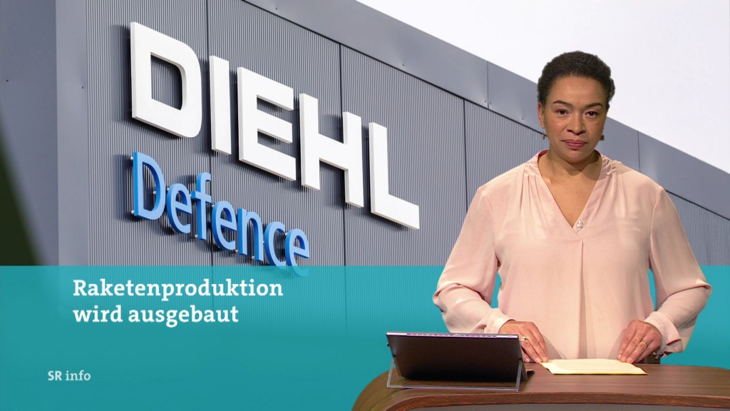 Foto: Sarah Sassou im Studio