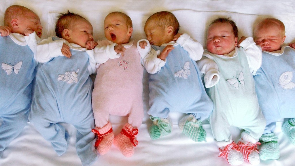 Säuglinge in einer Geburtsklinik