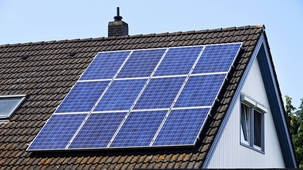 Photovoltaik-Solaranlage auf einem Hausdach