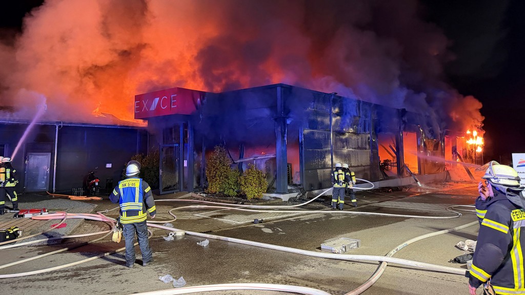 Foto: Brand in einem Fitnessstudio in Neunkirchen