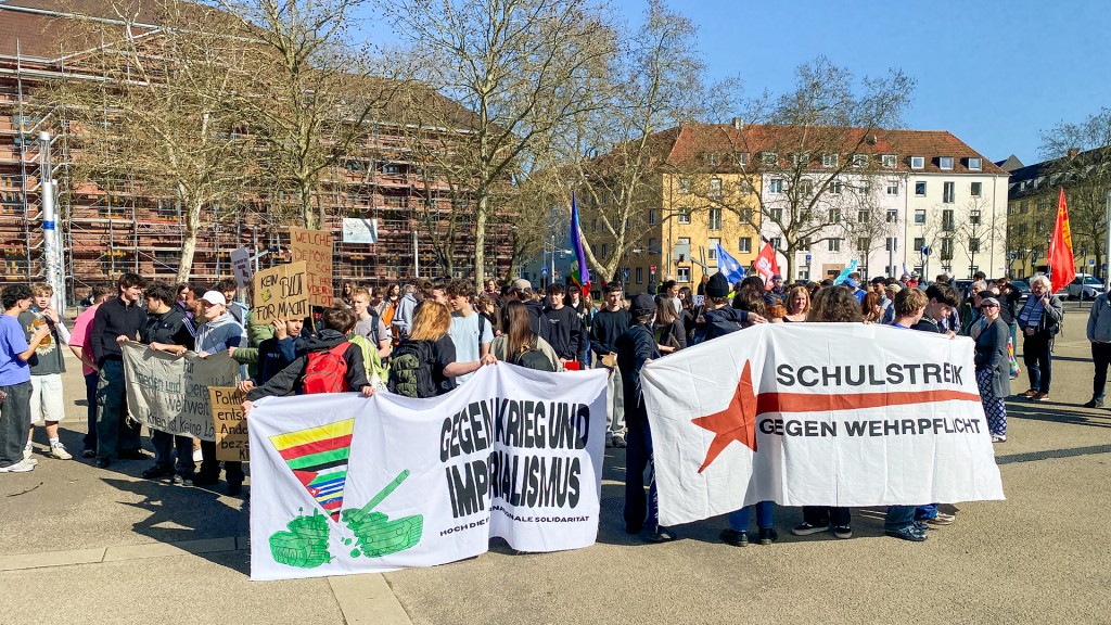 Schülerdemo gegen das Wehrdienstgesetz