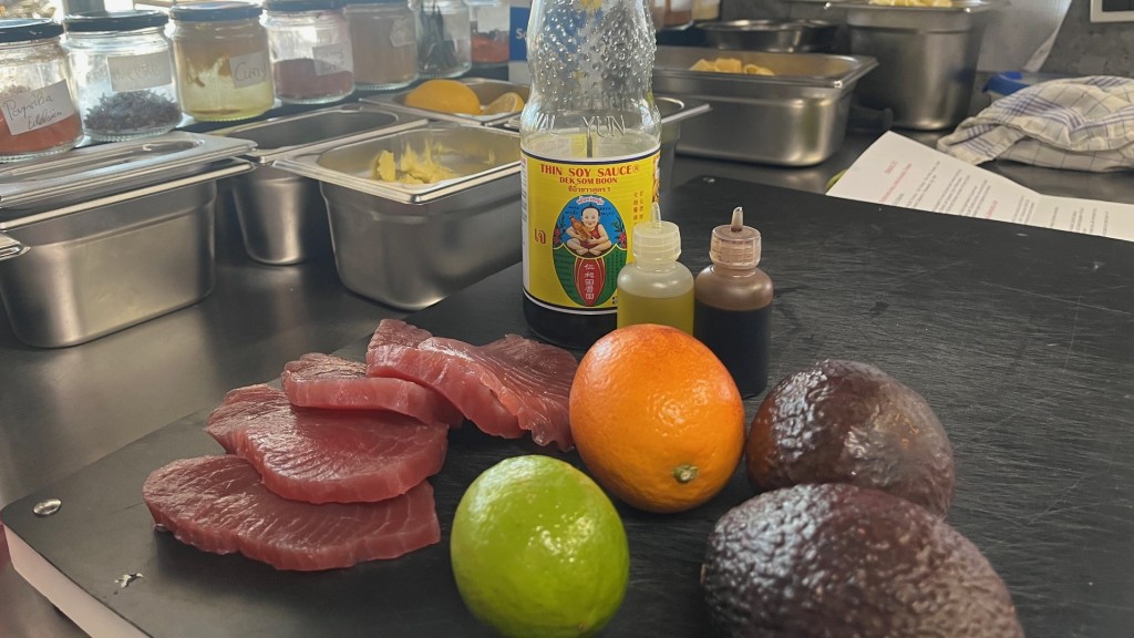 Kappes, Klöße, Kokosmilch: Thunfischtartar