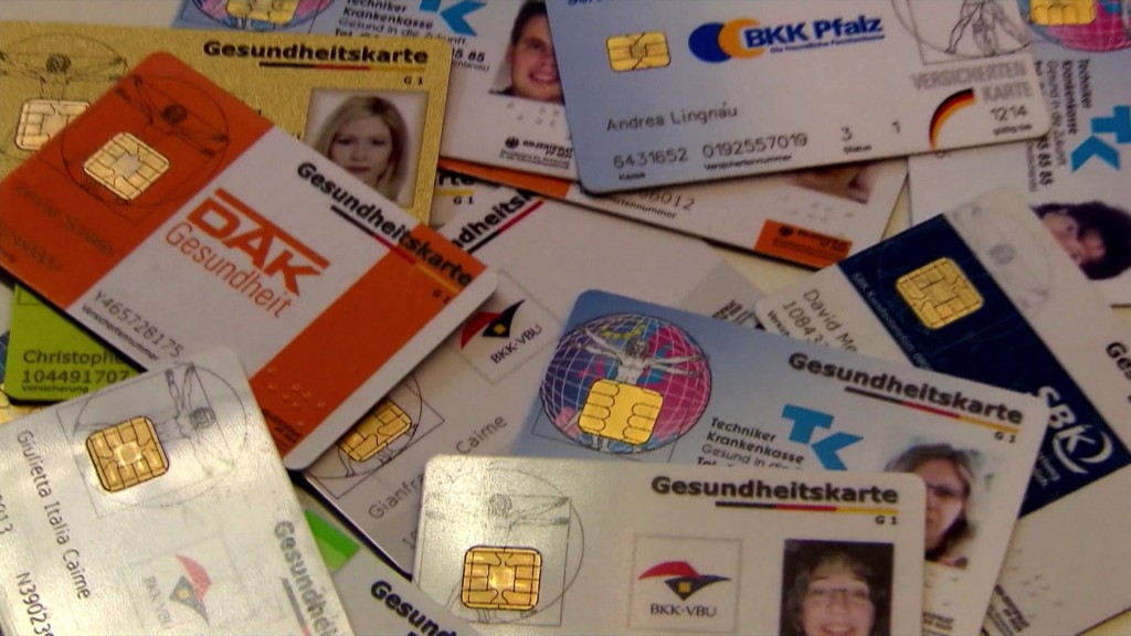 Foto: Unterschiedliche Versichertenkarten