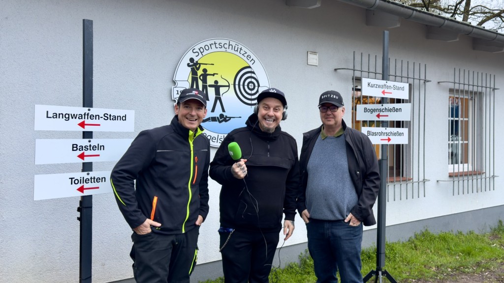 Freaky Jörn mit Jannick Koletzki von den Sportschützen und Timo Zimmer vom Tennisverein