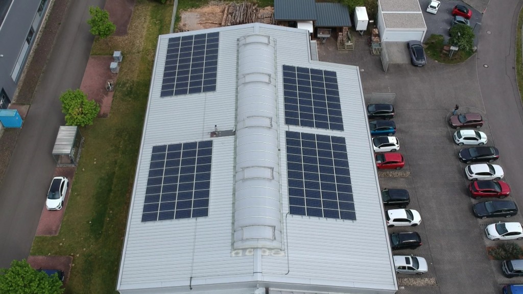 Foto: Solarpanels auf einem Dach