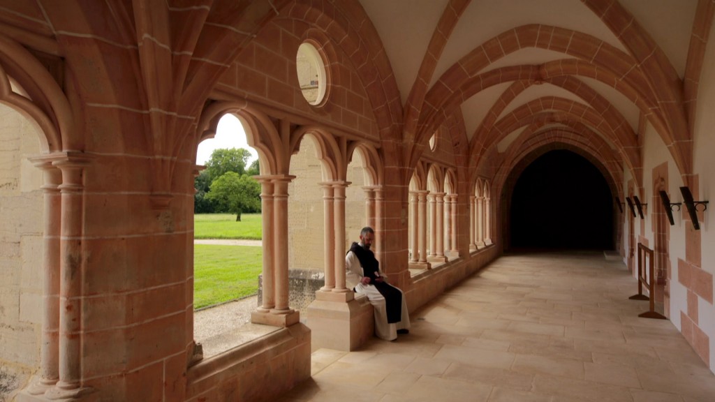 Foto: Ein Mönch in einem Zisterzienser Kloster 