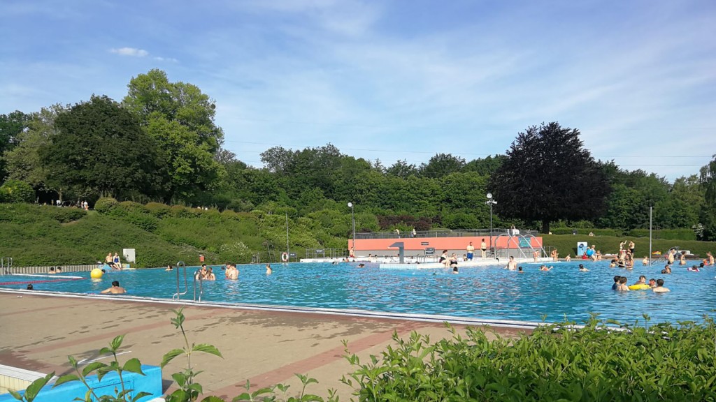 Das Schwarzenbergbad in Saarbrücken, auch Totobad genannt