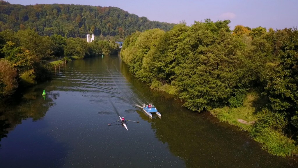 Foto: Kanufahrer auf der Saar