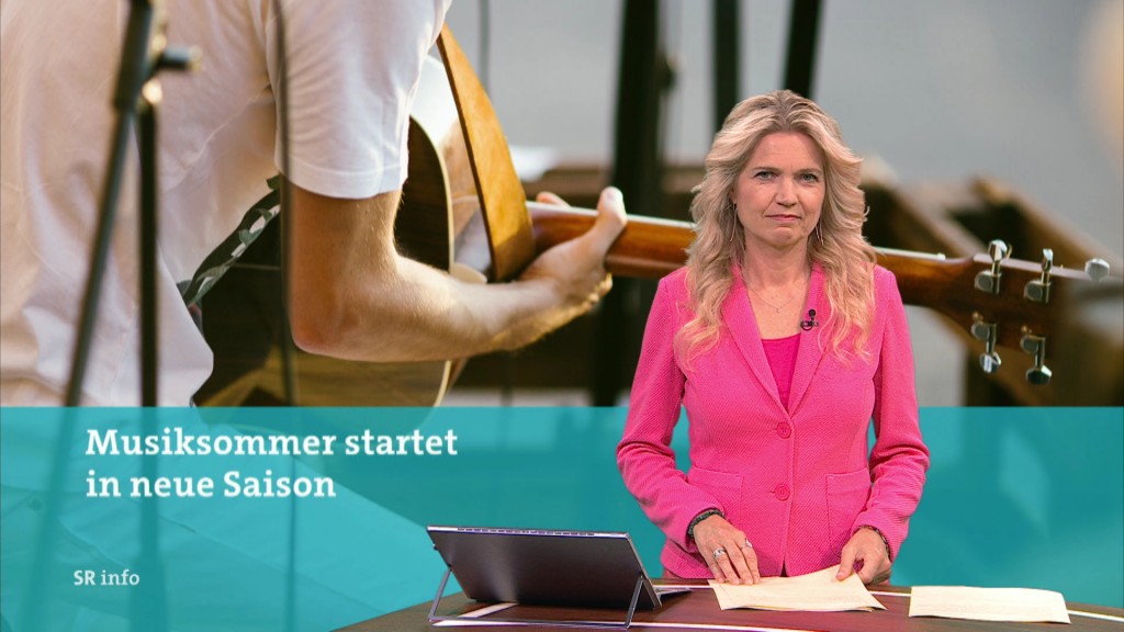 Anja Fröhlich im Studio