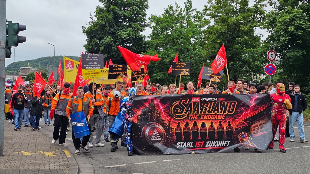 Foto: Demonstration Stahlarbeiter Völklingen 