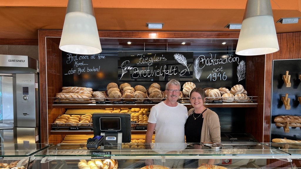 Stefan Lang und seiner Tochter Carolin Lang in ihrer Bäckerei Ziegler in St. Ingbert