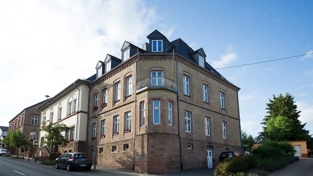 Das Rathaus in Schiffweiler