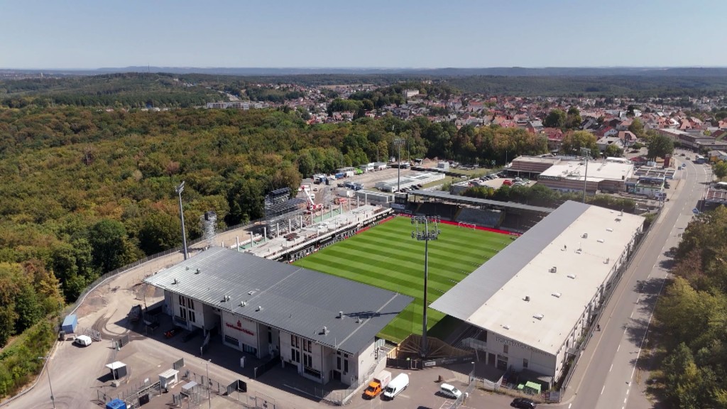 Ursapharm-Arena an der Kaiserlinde in Elversberg