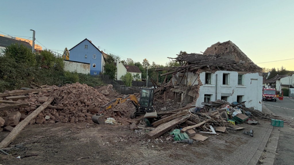 Ein eingestürztes Haus in Riegelsberg