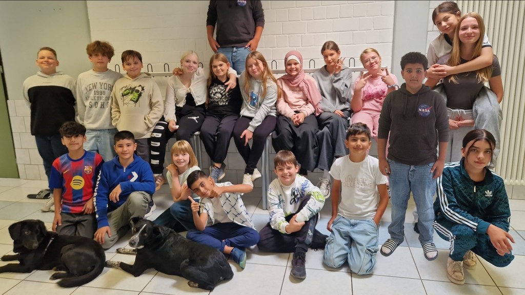 Schülerinnen und Schüler der Gemeinschaftsschule Eppelborn aus der Klasse 6a 