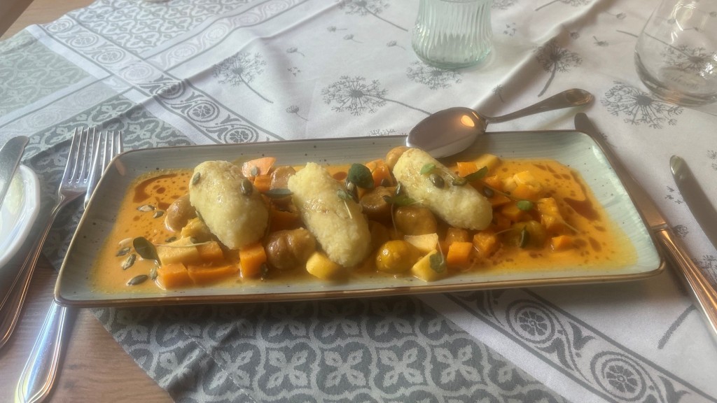 Hoorische mit Kürbiscurry