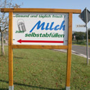 Milchtankstelle (Foto: dpa)