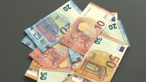 Sr De Eine Reichensteuer Durch Die Hintertur