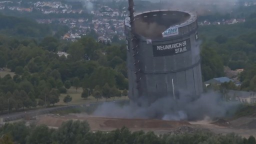 SR-Mediathek.de: Sprengung des Gasometers in Neunkirchen
