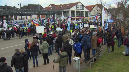  Demonstration gegen USA vor Air Base in Ramstein