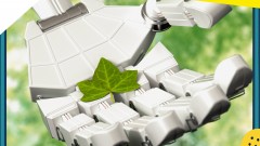 Roboterhand im Grünen